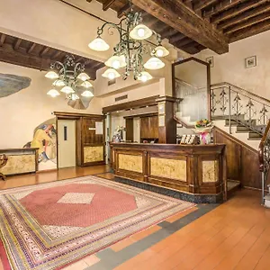 Szálloda De Lanzi